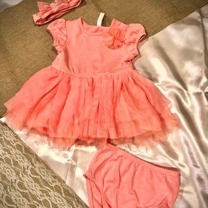 Never Worn 3 piece Girls Dress
